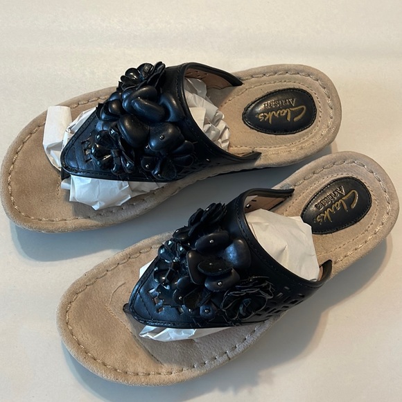 Clarks Shoes - Clarks Sandals Black Slip On 8